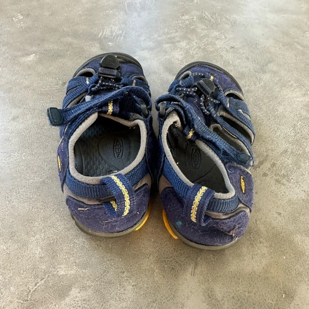 KEEN Kids Blue and Gray Sandals